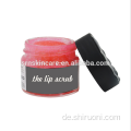 Natürliches Peeling für die Lippenpflege mit Erdbeerzucker